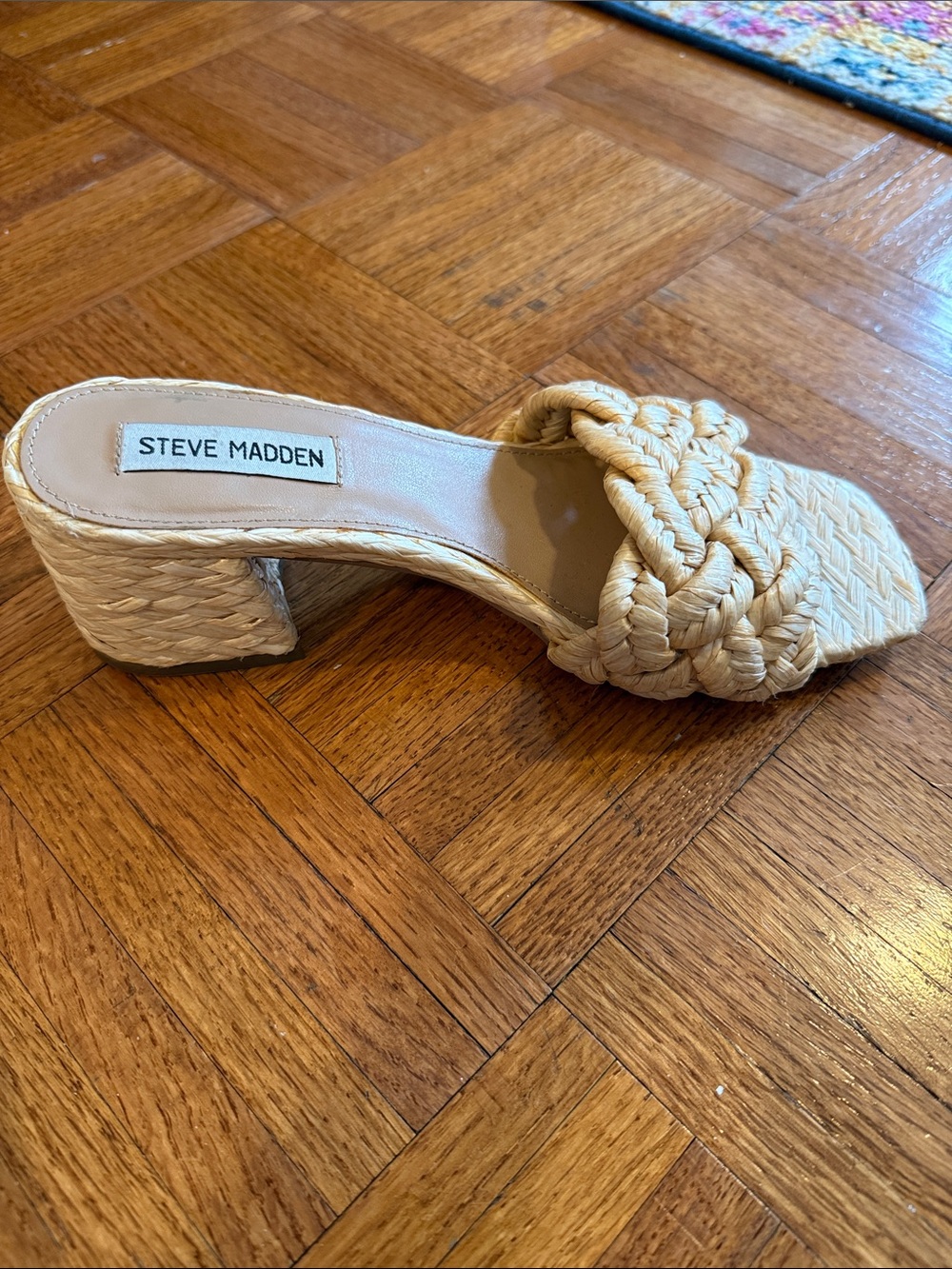 Steve Madden Raffia Braided Slide Mules - Size 7.5 - Picture 2 of 3
